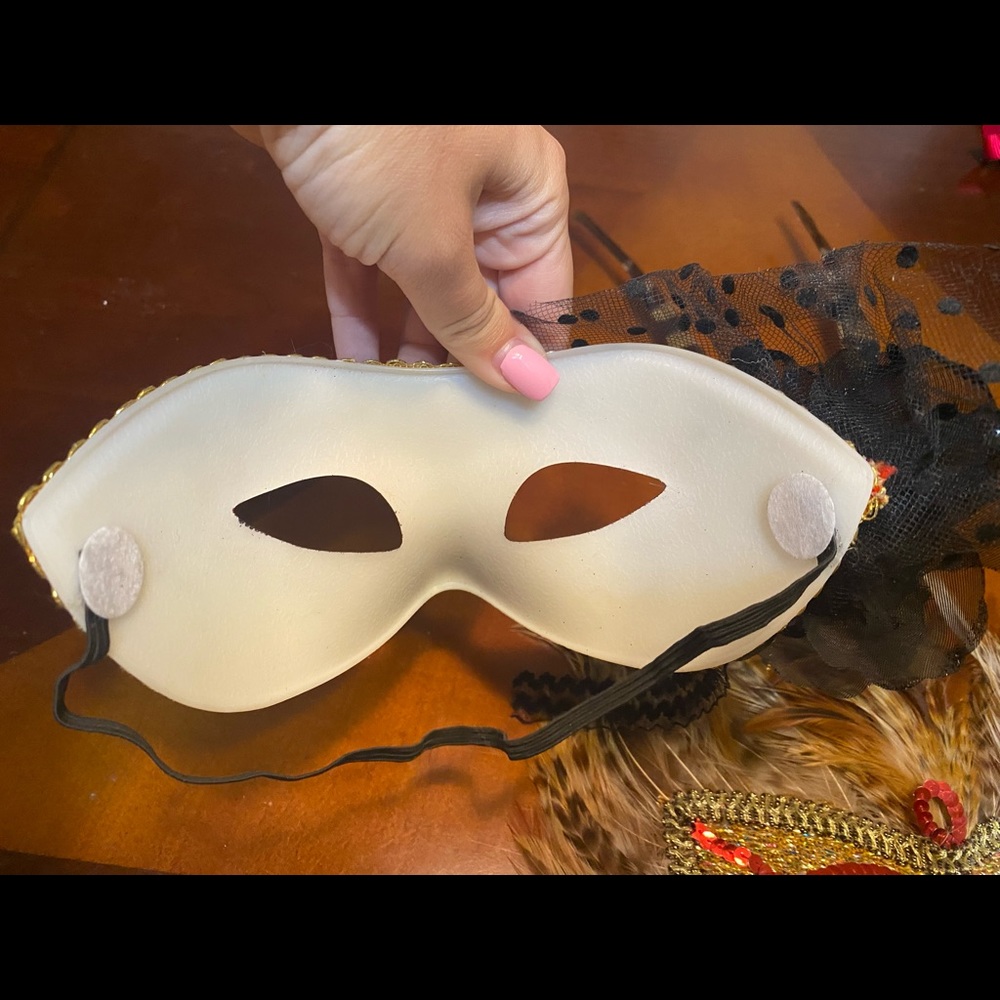 Masquerade Ball Halloween 2 costume masks - Picture 5 of 10